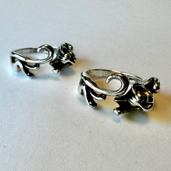Kitty Cat Rings, Set of 2 Matching Silver, US size 7 - Picture 7 of 12